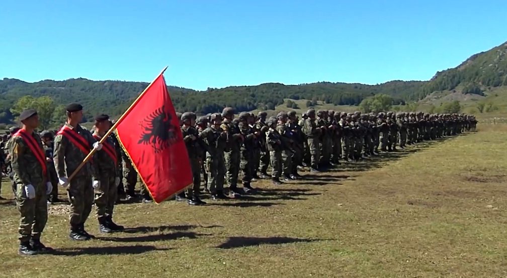 Shqipëri: Reforma në ushtri, Qeveria miraton rregullat e reja për njësimin e gradave me funksionet në Forcat e Armatosura