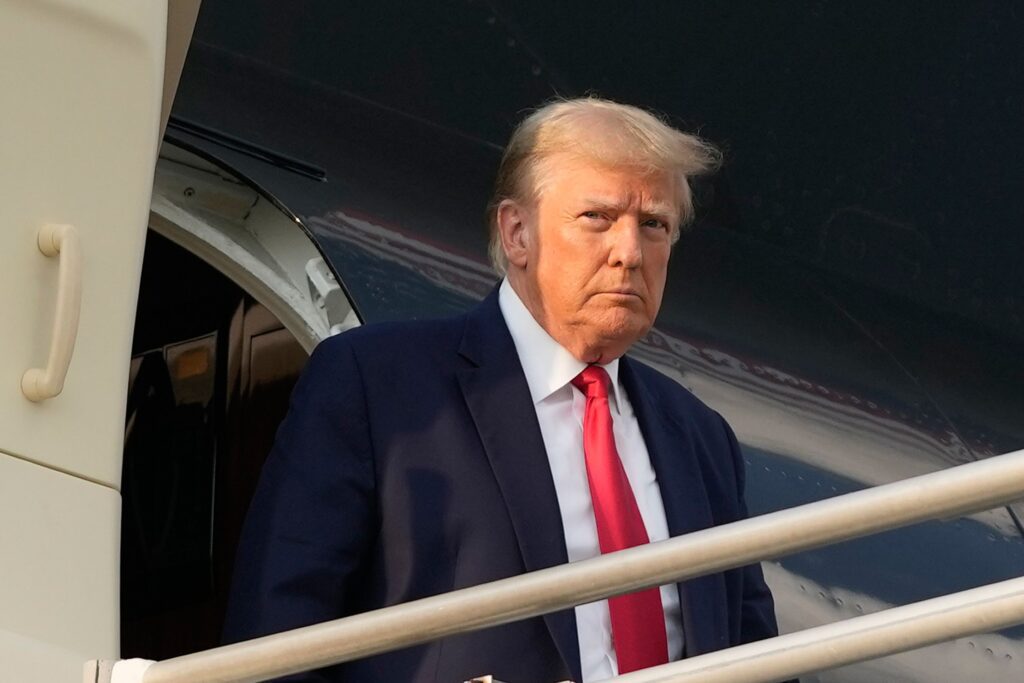 Trump në “shëndet të shkëlqyer”, por i sugjerohet të humb peshë, thotë mjeku i Shtëpisë së Bardhë