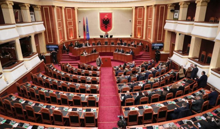PS dhe PD bëhen bashkë, votohet projektrezoluta për integrimin në BE