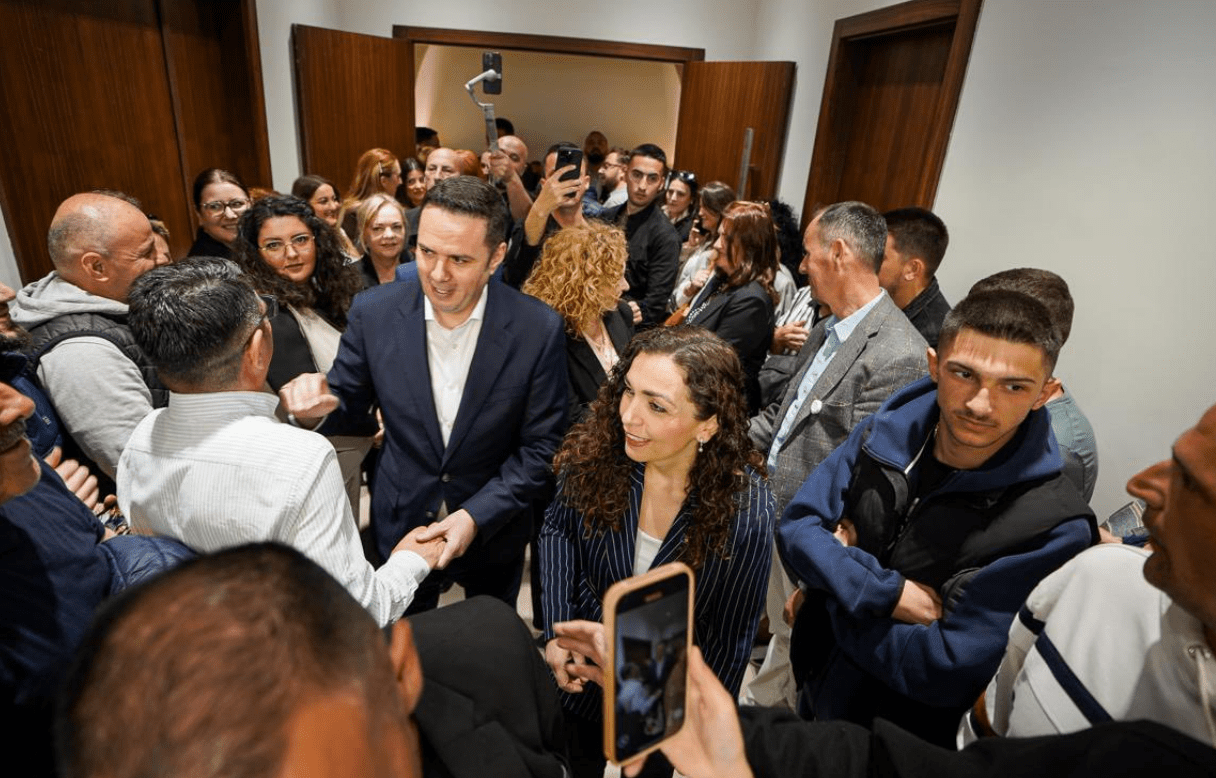 Osmani në Pejë: Kosovës i duhet zëri i arsyes dhe i përgjegjësisë