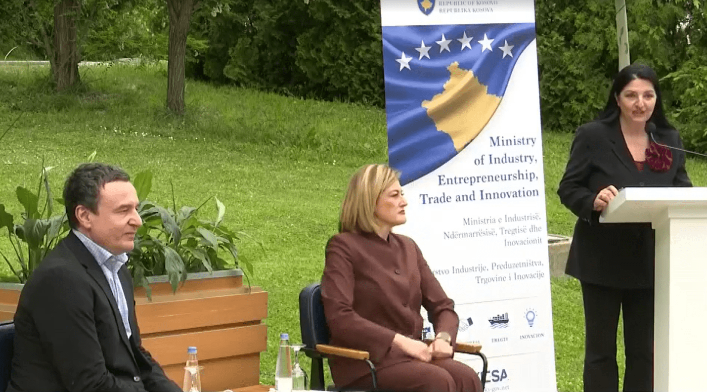 Në Gjakovë prezantohet koncepti për Parkun Industrial