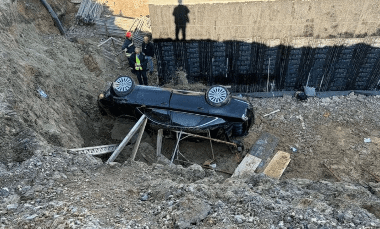 Aksidenti në Dollc, një nga të lënduarit dërgohet në QKUK