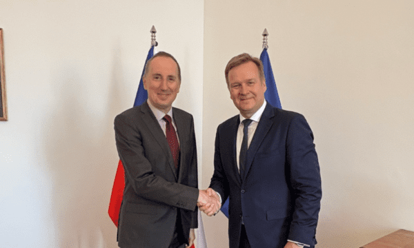 Emisari i dialogut Sorensen takon zëvendësministrin e Jashtëm çek – E informon për bisedimet Kosovë-Serbi