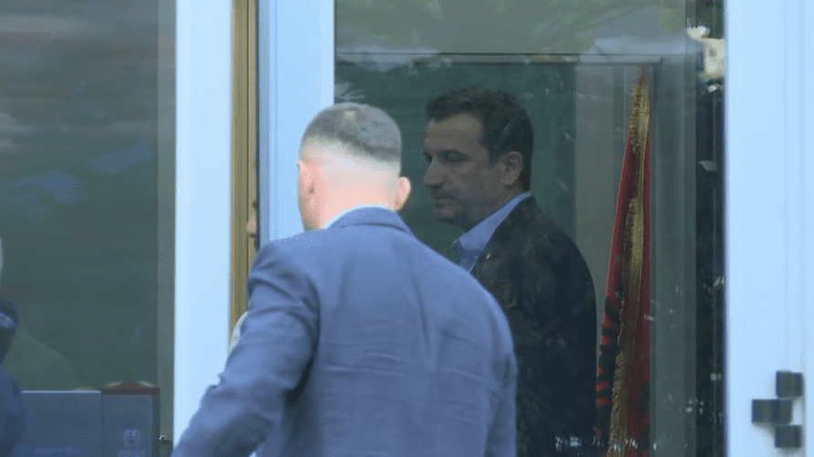 Gjykata e Lartë e lë në burg Erion Veliajn