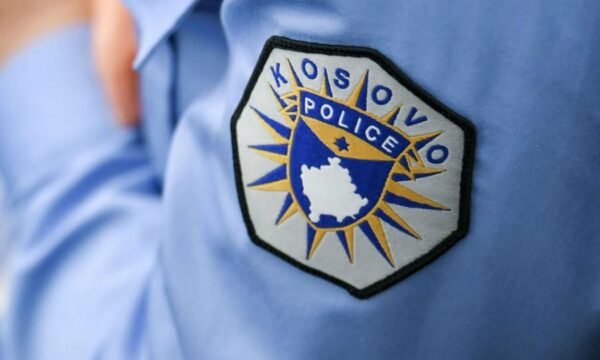 SMS mashtruese, Policia e Kosovës apelon për kujdes: Mos klikoni në linqe të dyshimta për “gjoba trafiku”