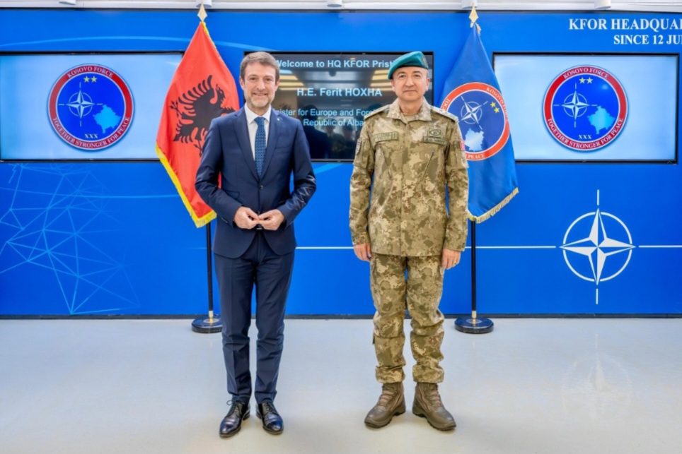Ulutash vlerëson kontributin e Shqipërisë në misionin e KFOR-it në Kosovë