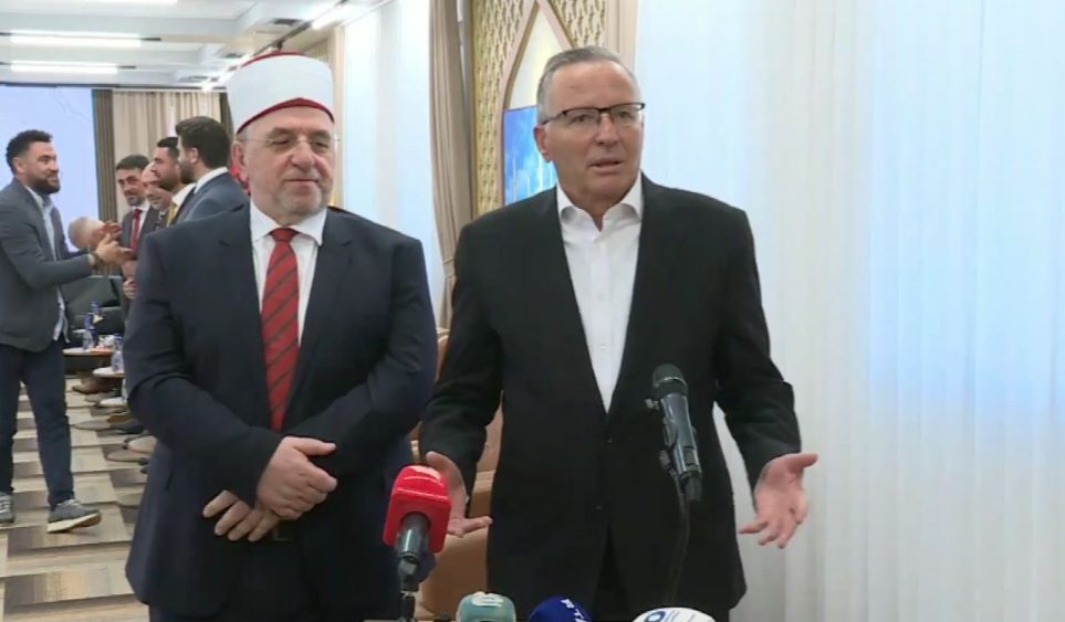 Hamza i shkon në vizitë Myftiut Tërnava për festën e Kurban Bajramit