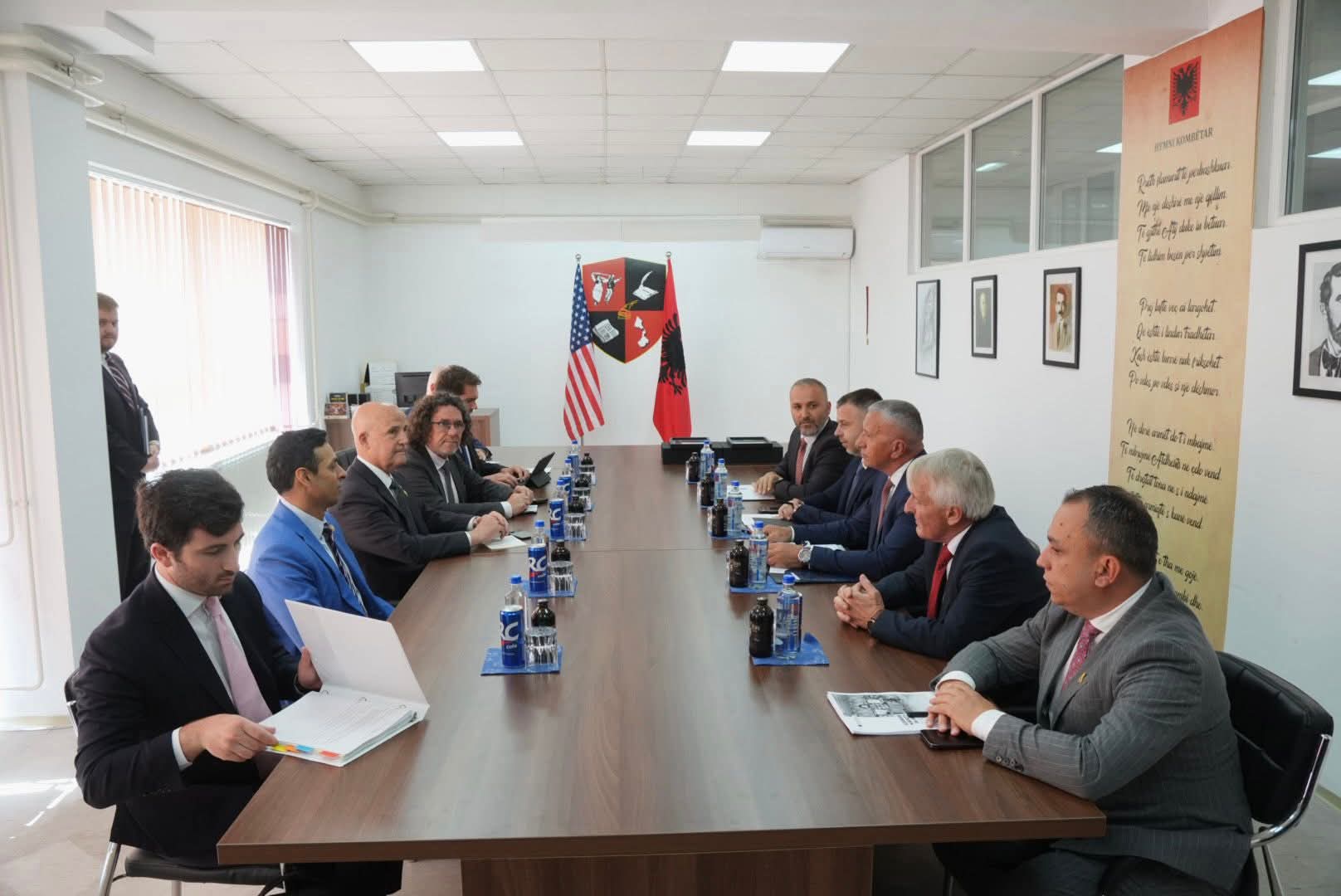 Kongresmenët amerikanë në Preshevë, Rexhepi: Diskriminimi ndaj shqiptarëve në Luginë duhet të ndalet