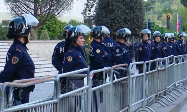 Protesta e PD-së sot në Tiranë, mbi 1200 policë në terren