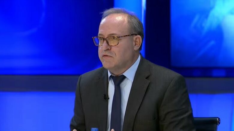 Ramabaja: Limaj mund të ishte pjesë e LVV-së, e majta kosovare është e shpërndarë