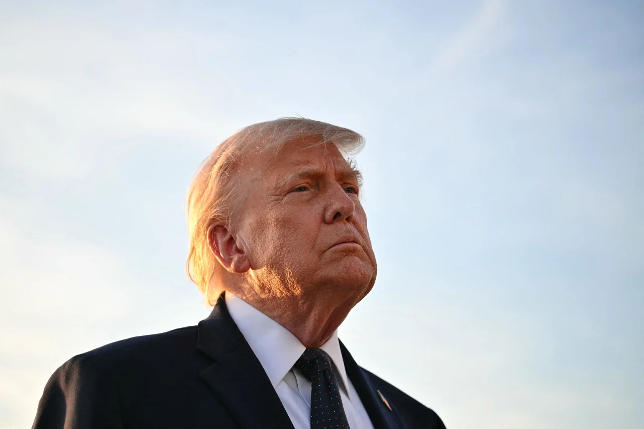 Trump thotë se SHBA mund ta “marrë kontrollin” e Hormuzit nëse nuk arrihet marrëveshja me Iranin