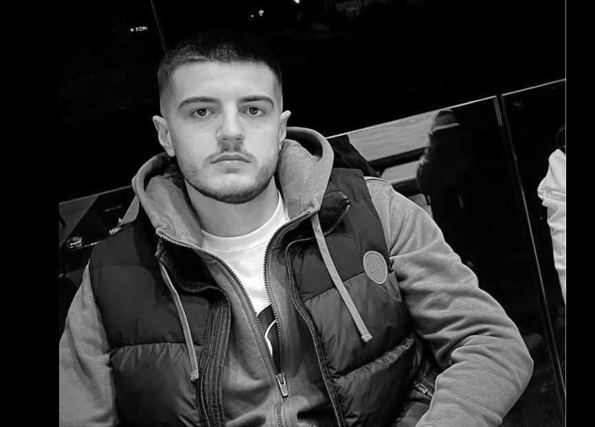 Sot i jepet lamtumira e fundit 22-vjeçarit që humbi jetën në aksident në Vushtrri