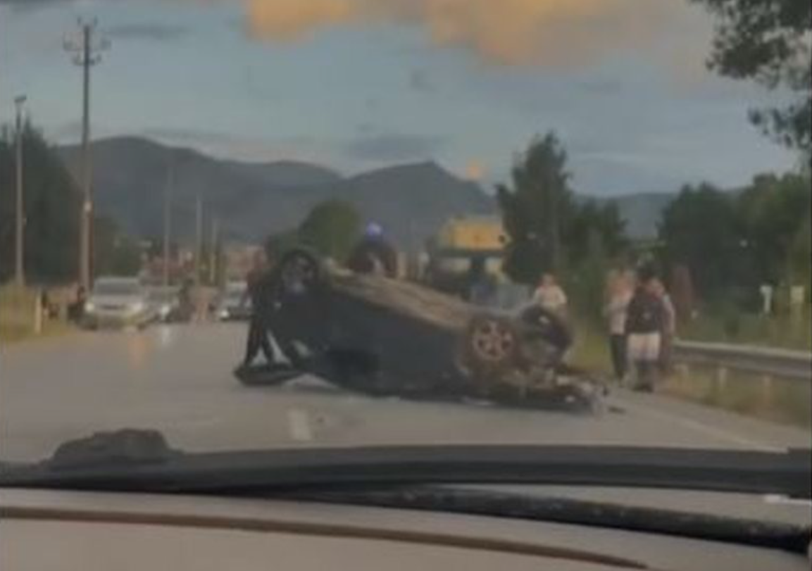 Aksident i rëndë në rrugën Korçë – Maliq, një i lënduar