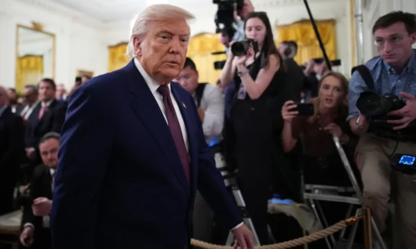 CNN: Duke kërcënuar delegacionin e Iranit, Trump edhe një herë i çrregullon bisedimet delikate