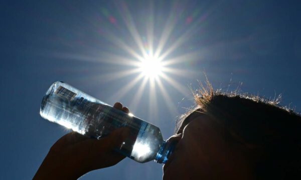 Moti për 5 ditët e ardhshme: Nesër temperaturat deri në 38°C, të martën 35°C, më pas pak freski