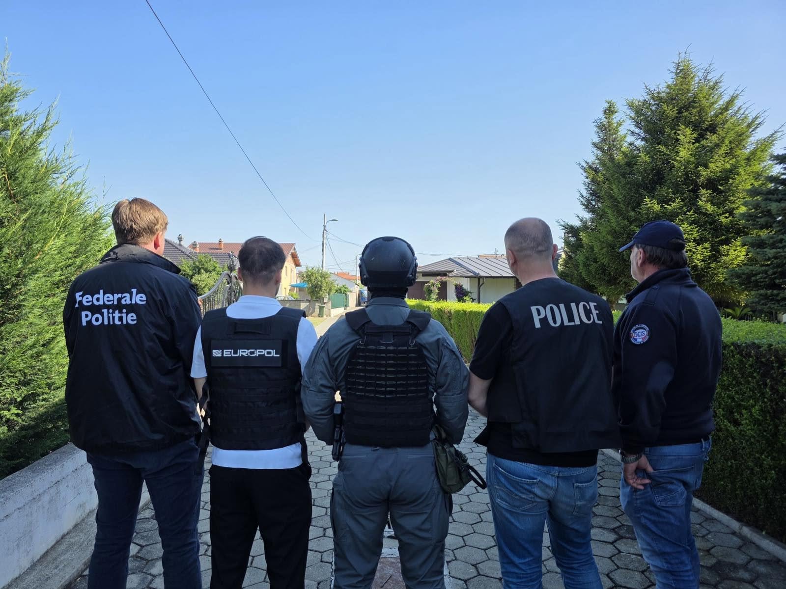 Operacioni “White Star”, arrestohen pesë persona në disa qytete të Kosovës