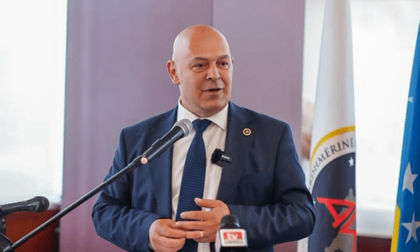 Kush pritet të hyjë në Kuvend nga AAK-ja? Lista me 75% të votave të numëruara