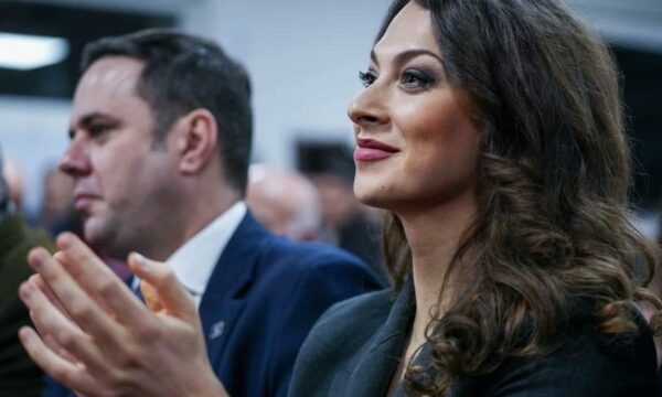Doarsa Kica-Xhelili: Kurti i dha 200 milionë euro, i humbi 200 mijë vota