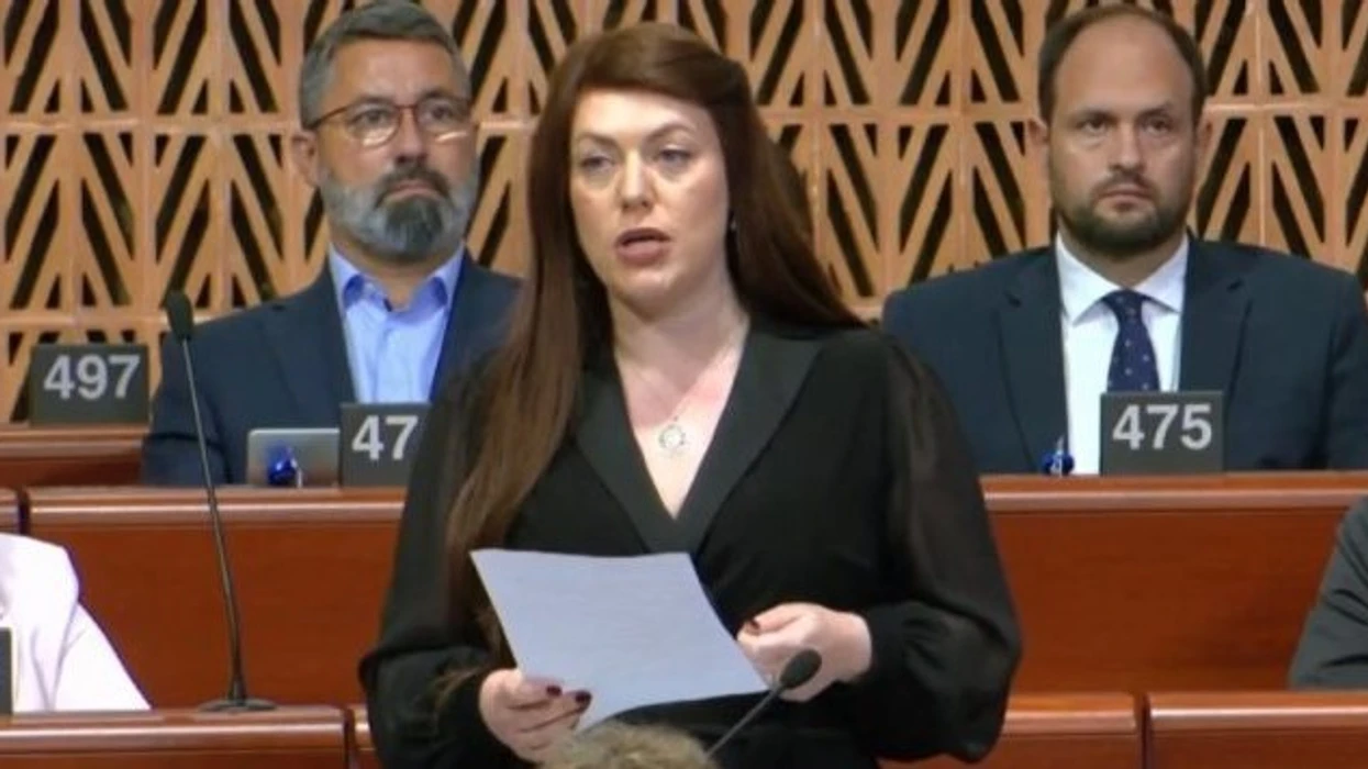 Deputetja britanike në KiE: Serbia ka mbështetur personat që kryen sulmin në Banjskë