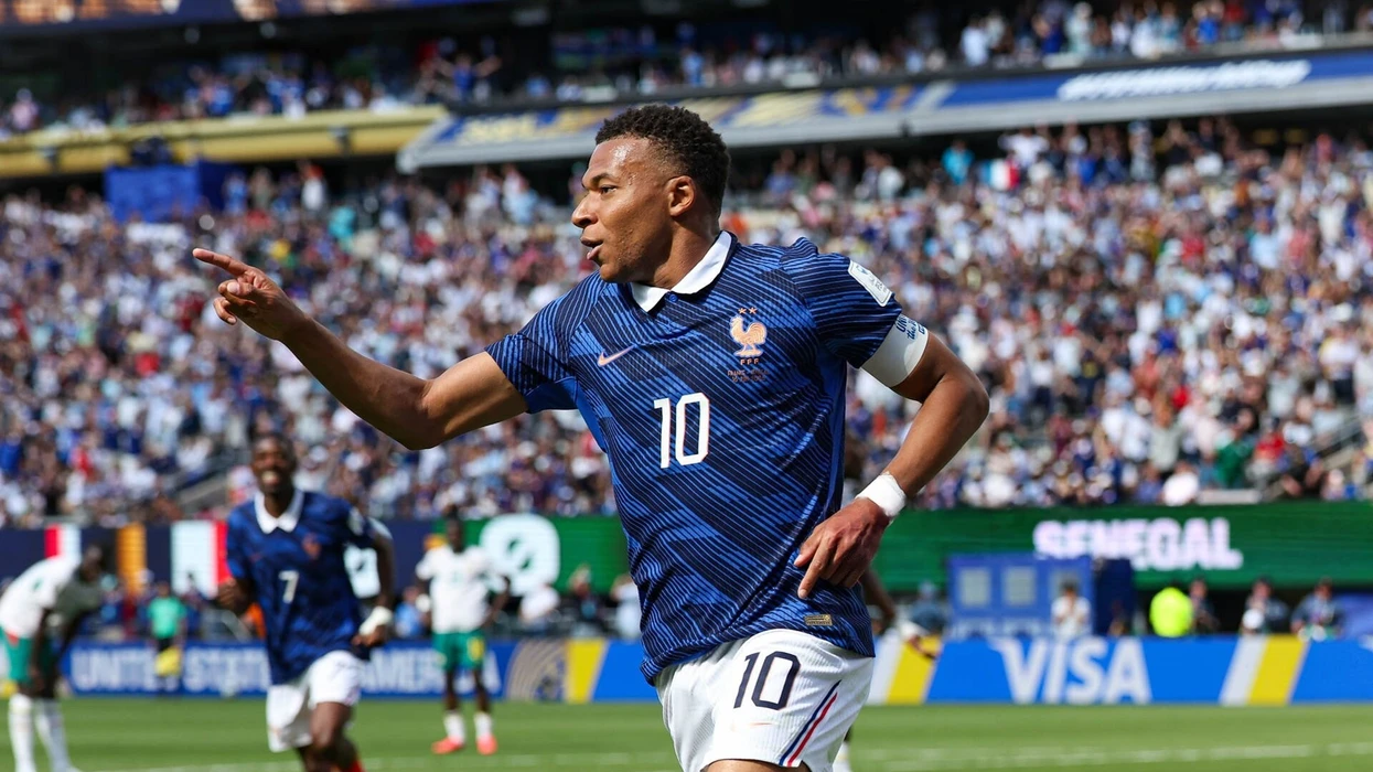 Franca e nis me fitore, Mbappe shkëlqen me dy gola – ai në fund të ndeshjes ishte i jashtëzakonshëm