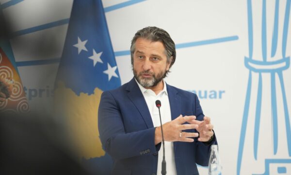 “Për koncert po, për tjerat jo”, Përparim Rama s’flet për zhvillimet brenda LDK-së