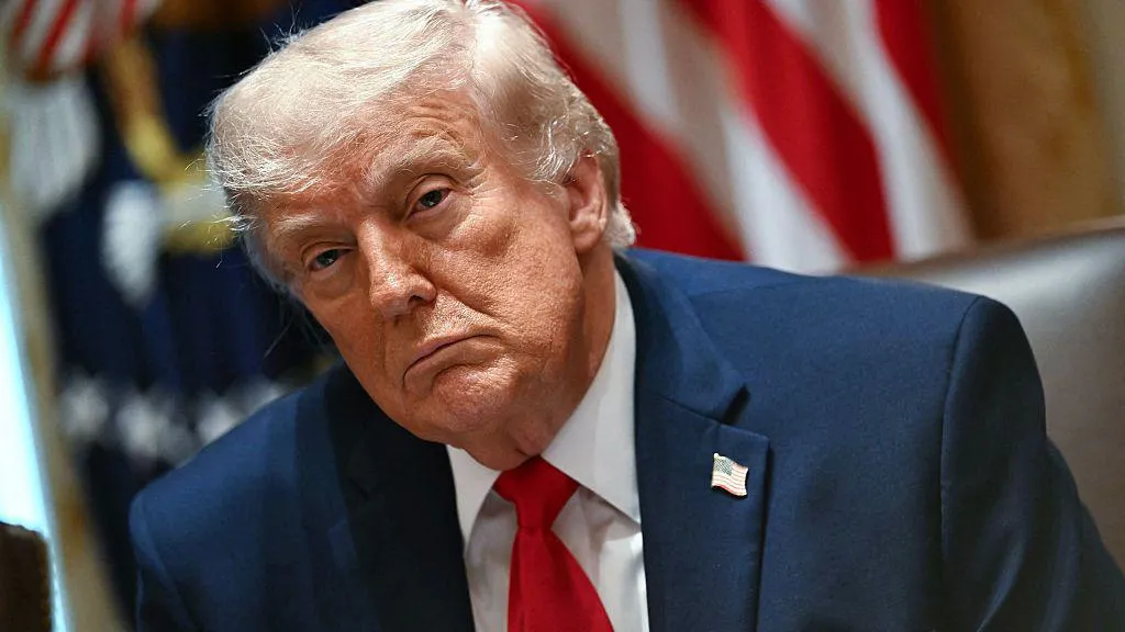 Trumpi thotë se iranianët rrëzuan një helikopter amerikan, zotohet se do t’i përgjigjet sulmit