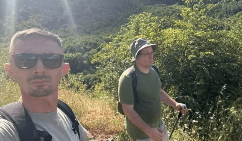 Humbi në malet e Përmetit, gjendet turisti amerikan pas 10 orë kërkimesh