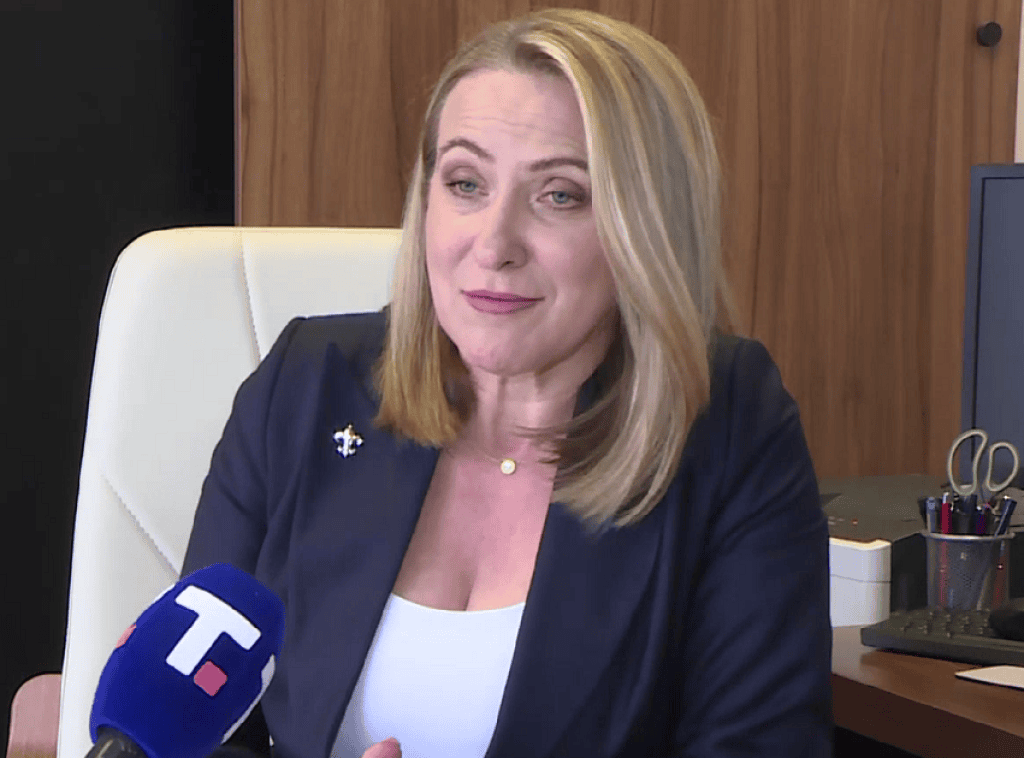 Paunoviçi mori pagë për 11 vjet në një institucion paralel në Kosovë