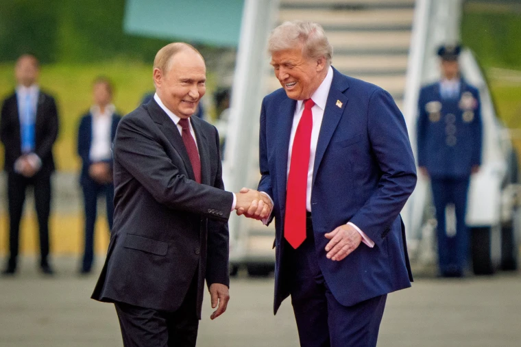 Trump ofron ndihmë për Putinin për të gjetur një marrëveshje me Ukrainën