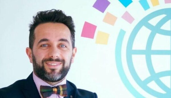 Shenoll Muharremi për deklaratat e Kurtit: Mos u bëj “Drama Queen”, Ardian Gjini nuk të refuzoi, por të ofroi zgjidhje