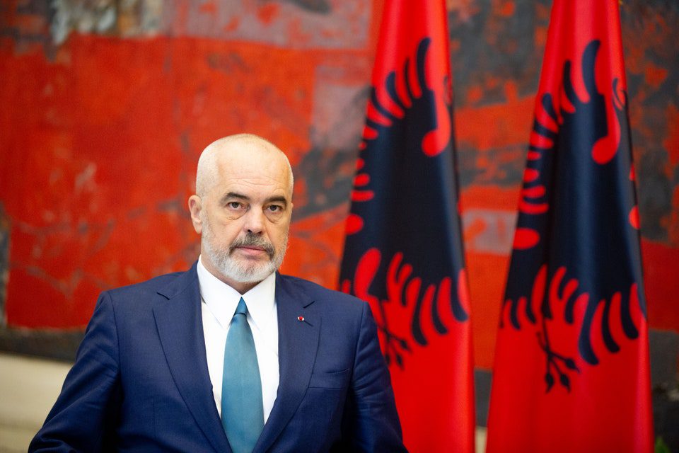 Rama: Në protestë, mercenarë të ardhur nga Prishtina e Tetova që bëjnë si diasporë