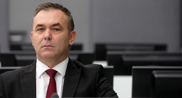 Rexhep Selimit i vazhdohet paraburgimi