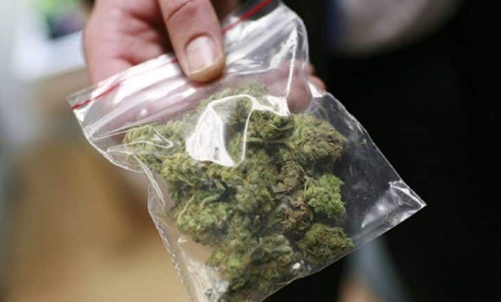 29-vjeçares i gjenden 4 gram marihuanë gjatë kontrollit policor në Prishtinë