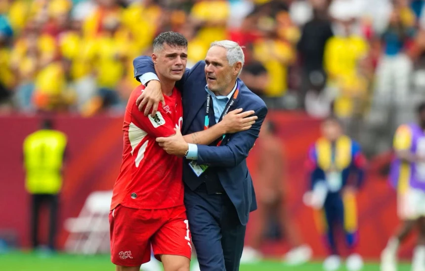 Xhaka shpërthen në lot pas historisë së Zvicrës: Tani vjen qëllimi numër pesë