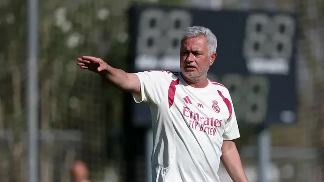 Jose Mourinho kërkon përforcime në mbrojtje, Reali e do yllin portugez në vend të Asencios
