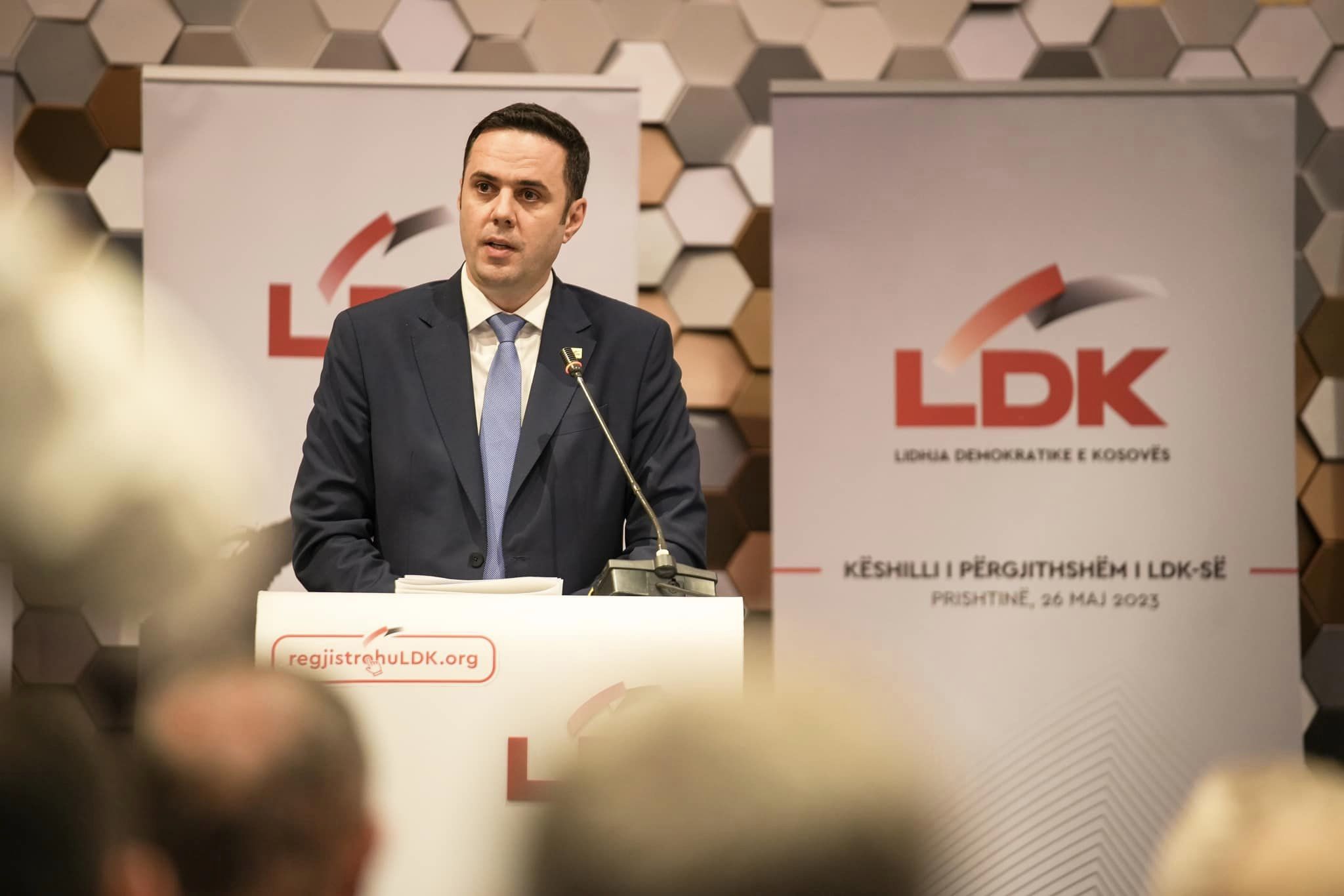 Abdixhiku: E kam konsideruar këtë Kuvend të panevojshëm, më 30 korrik përcaktojmë LDK-në