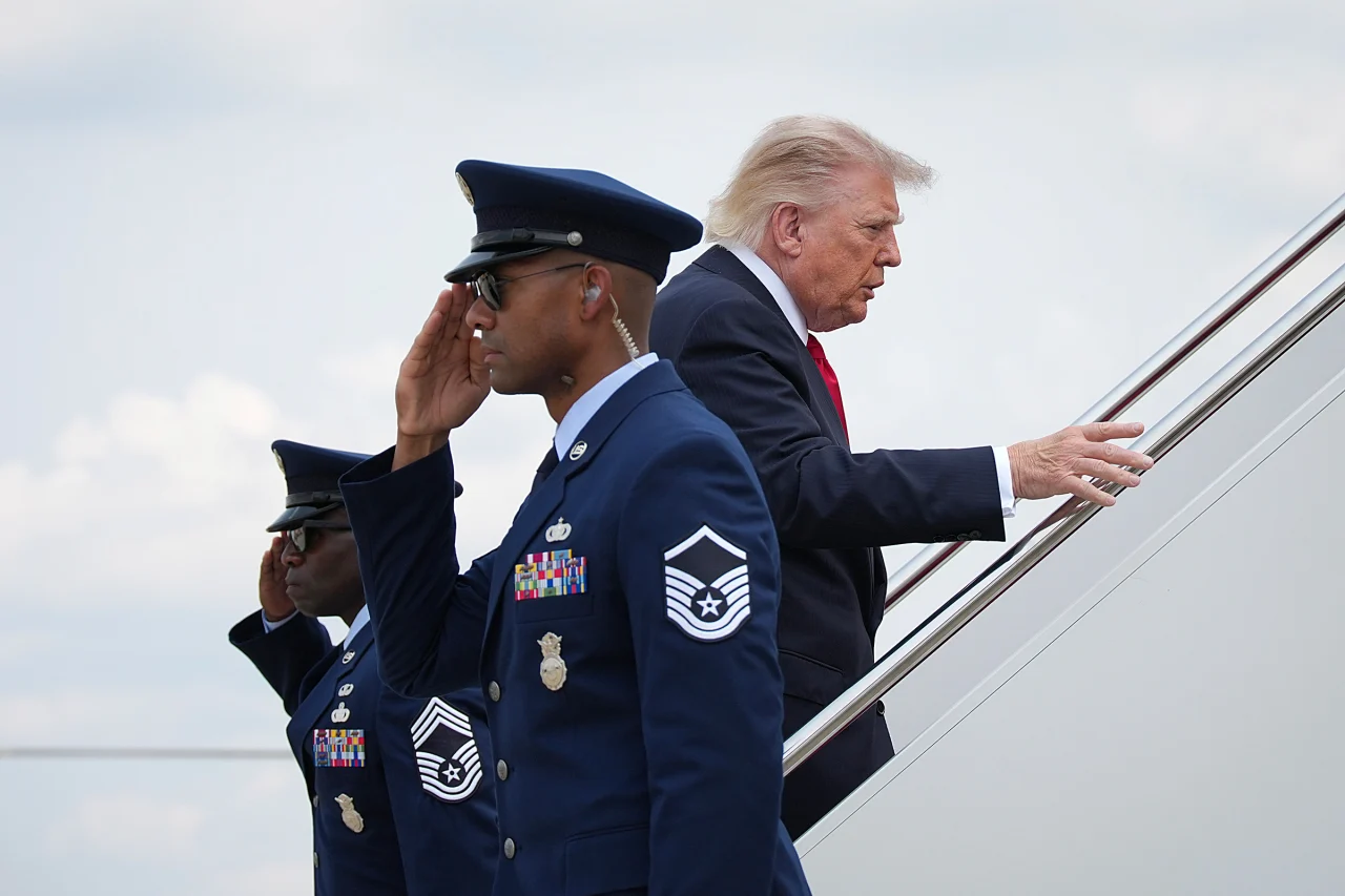 Trump: Irani kërkoi ndaljen e sulmeve, nëse s’ka marrëveshje vazhdojmë goditjet