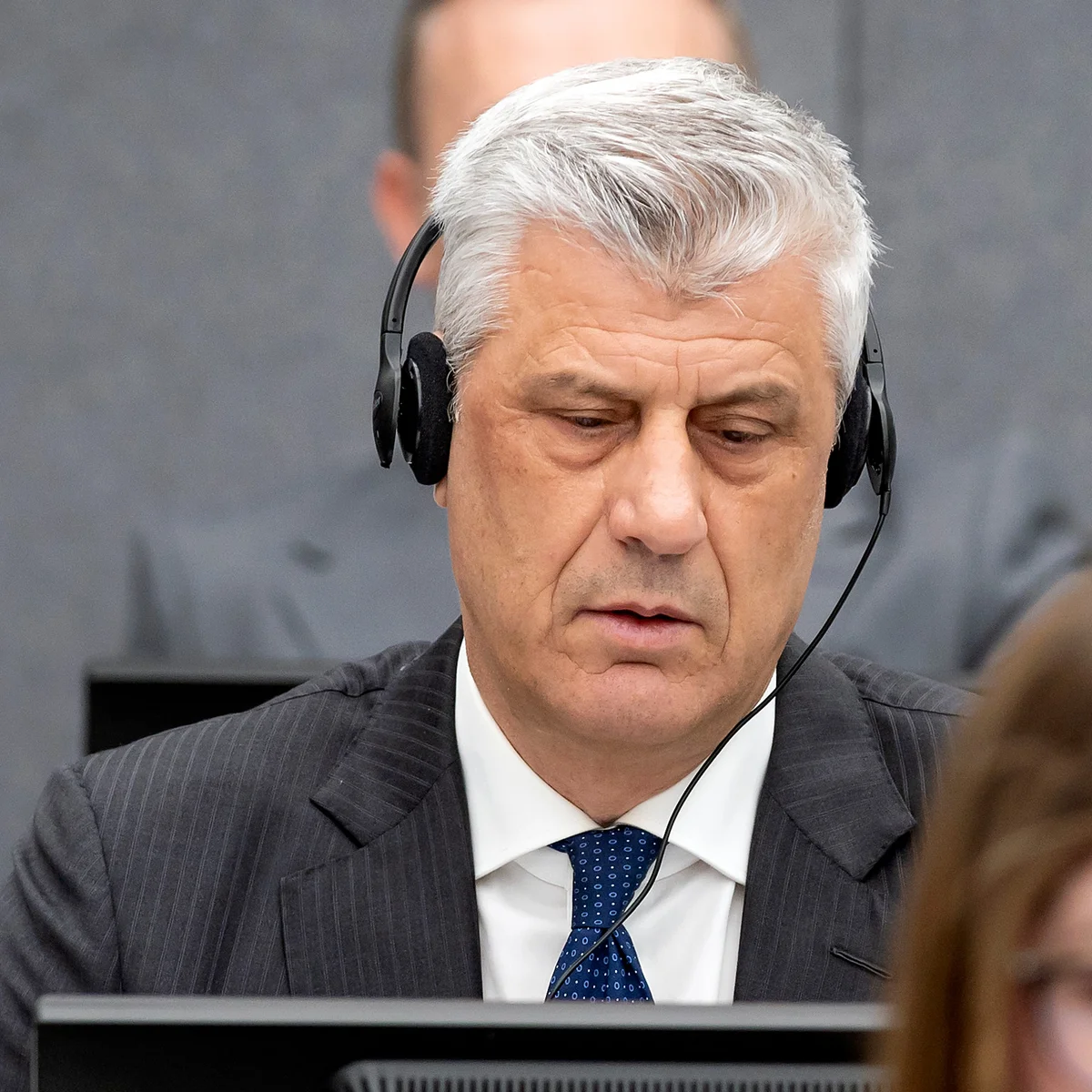 Rasti për administrim të drejtësisë, Specialja cakton datat e seancave përfundimtare
