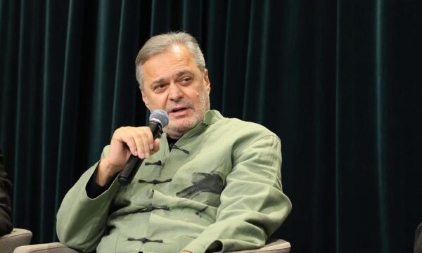 Provokon Blushi: Shqipëria të gllabërojë vende për të mbijetuar, të bashkohemi me Kosovën, urojmë të prishet Maqedonia…ta marrim gjysmën