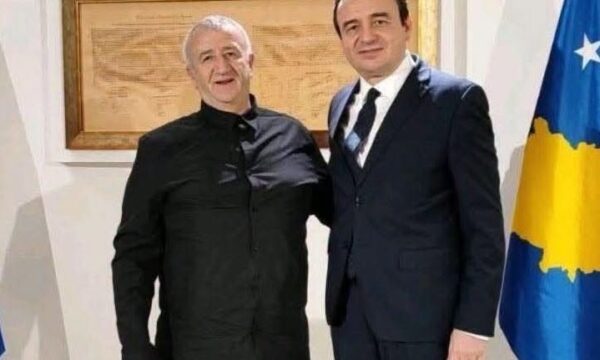 Foto e spiunit të BIA me Kurtin, reagon Manxhuka: S’e bëjmë detektorin e askujt, e përgëzojmë AKI’në që po i zbulon