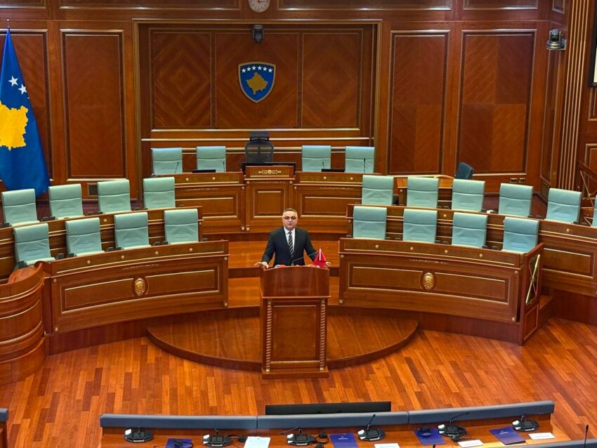 AAK: Moskonstituimi i Kuvendit po e çon Kosovën drejt një krize të thellë