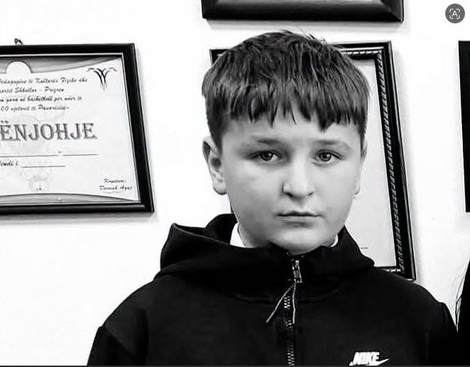 E dhimbshme: Vdes 14 vjeçari kosovar, Omer Purova