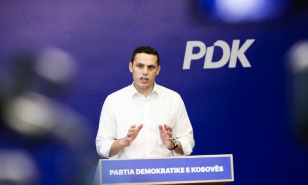 Gruda: Jemi në situatë të jashtëzakonshme, anarki e plotë – Po përmbyset me qëllim rendi Kushtetues
