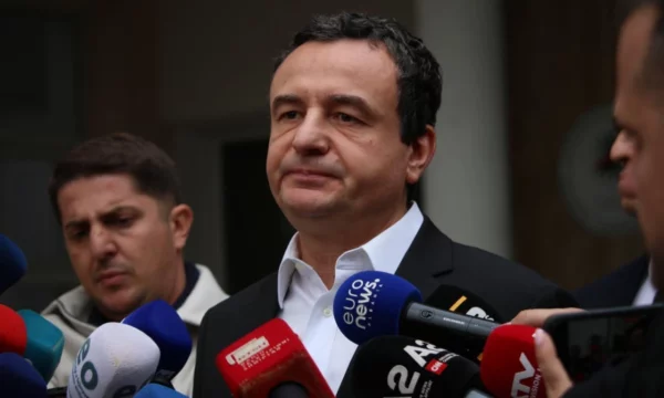 Përfundon takimi LVV-LDK, flet Kurti: Ndamë brenga, por ka edhe shumë vullnet e zell për të punuar bashkë