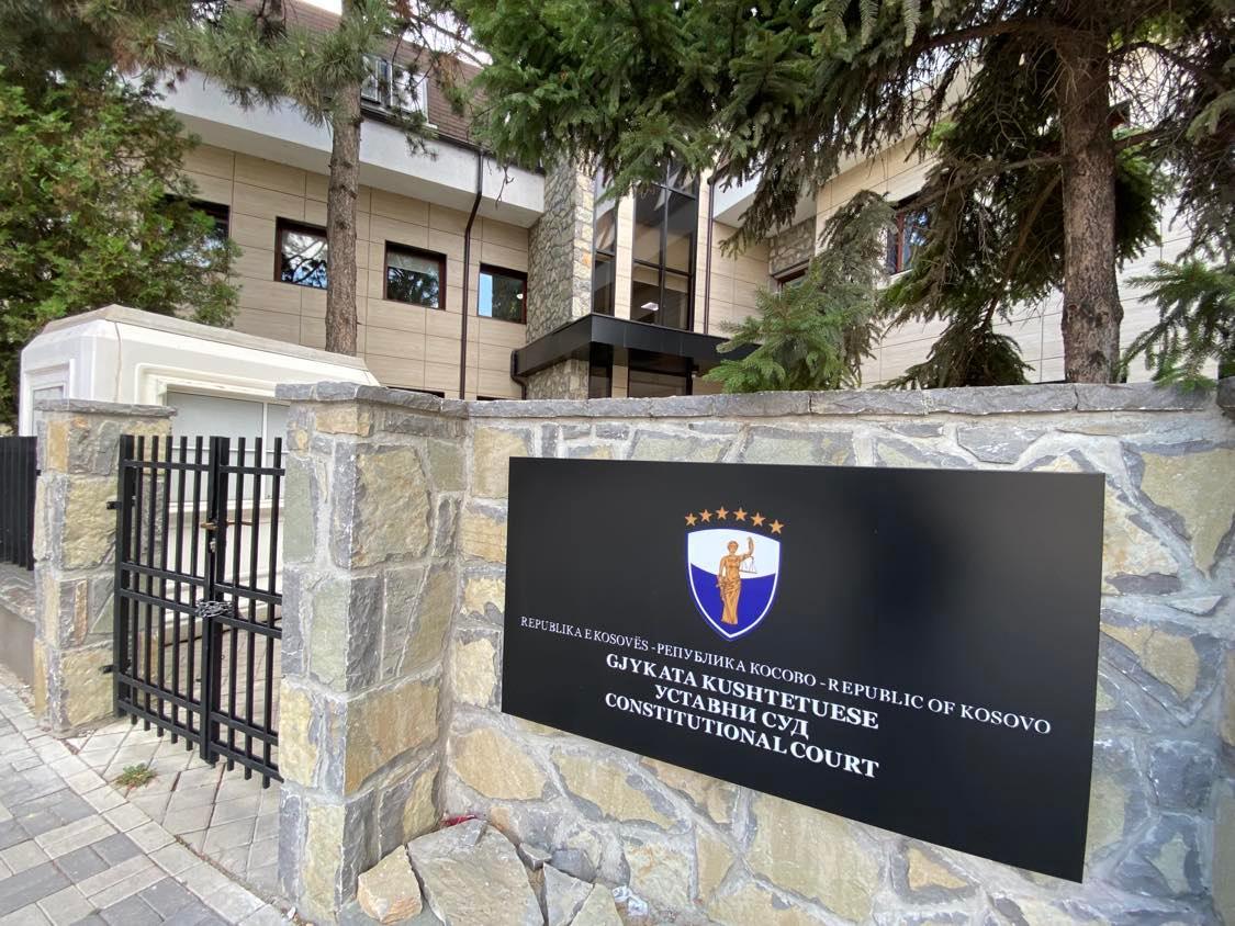 Edhe një javë kohë, Gjykata Kushtetuese publikon aktgjykimin e plotë: Deputetët ta shfrytëzojnë në mënyrë racionale kohën