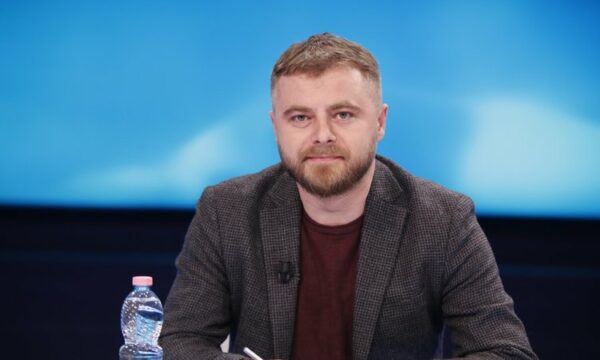 “Presioni i qytetarëve është çdo ditë në rritje” – Tasholli për veprimet pas vendimit të Speciales
