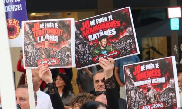‘‘Jo në emrin tim’’ – Protesta kundër dënimit të ish-krerëve të UÇK’së edhe në Hanover e Frankfurt