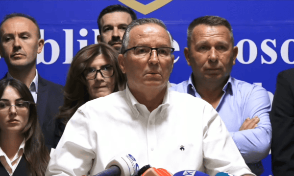 Hamza shpjegon projektligjin e dorëzuar në Kuvend: Rastet që s’hyjnë në juridiksionin e Speciales, do të transferohen në Kosovë