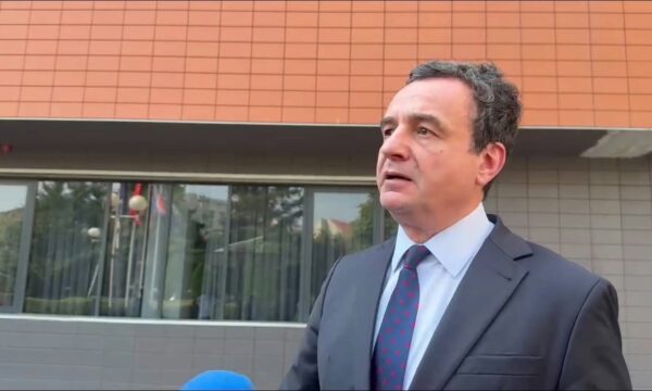 Kurti thotë se iu ka shkruar Hamzës dhe Abdixhikut: Të takohemi e dakordohemi për zgjedhjen e nënkryetarëve