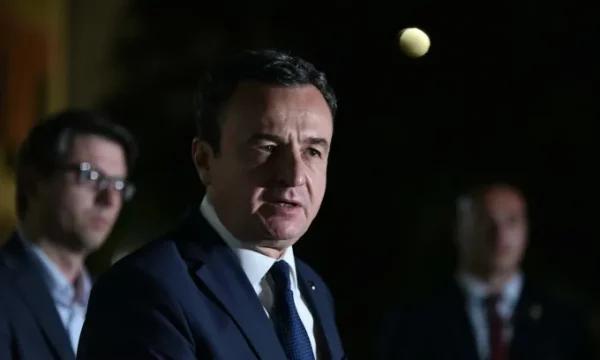 Kurti: Abdixhiku me njoftoi për situatën në LDK, tash na duhet mbledhje e re e Kryesisë për të parë mundësitë si të ecim para